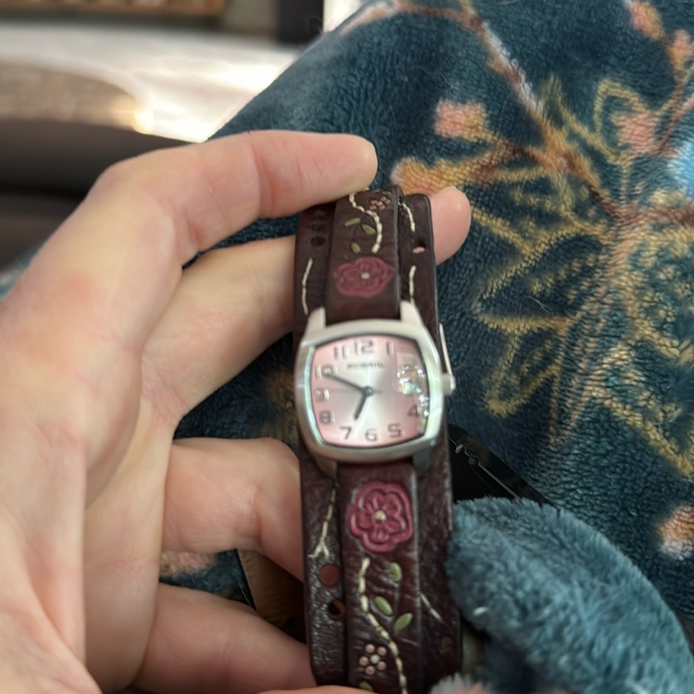 Fossil jr8780 watch